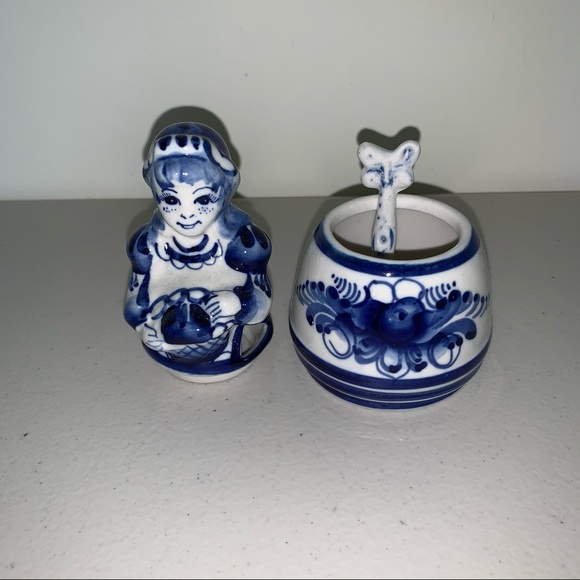 GZHEL Russian Porcelain Figurine Salt Mustard Dish - Picture 9 of 12